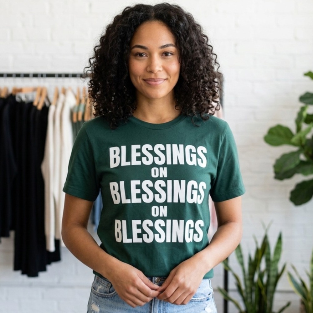 Blessings on Blessings Tshirt Womens M Green White Glitter Gratitude Shirt